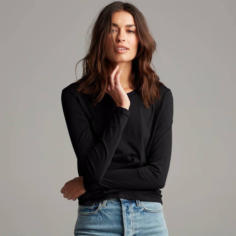 Lord & Taylor Iconic Fit Womens Black Long Sleeve Crew Neck Top Size M